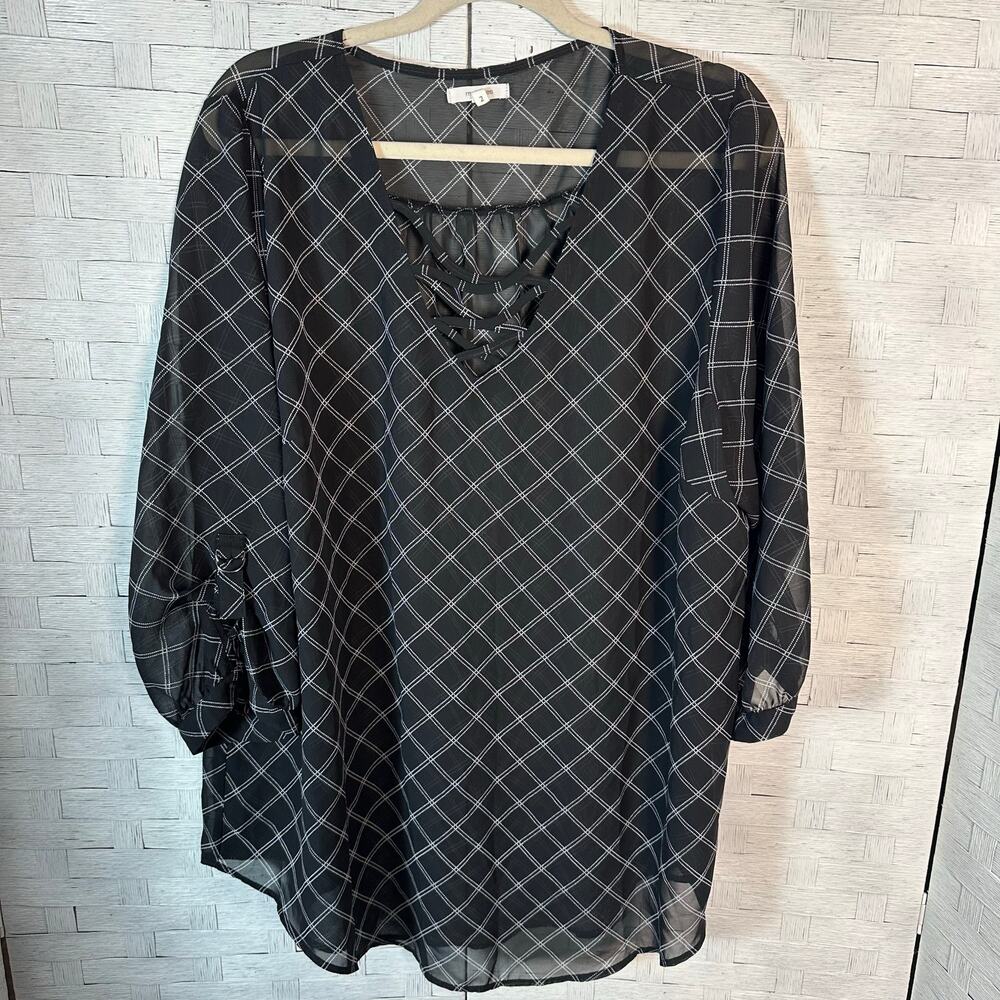 maurices womens blouse sheer window paint plaid black white bohemian plus size‎